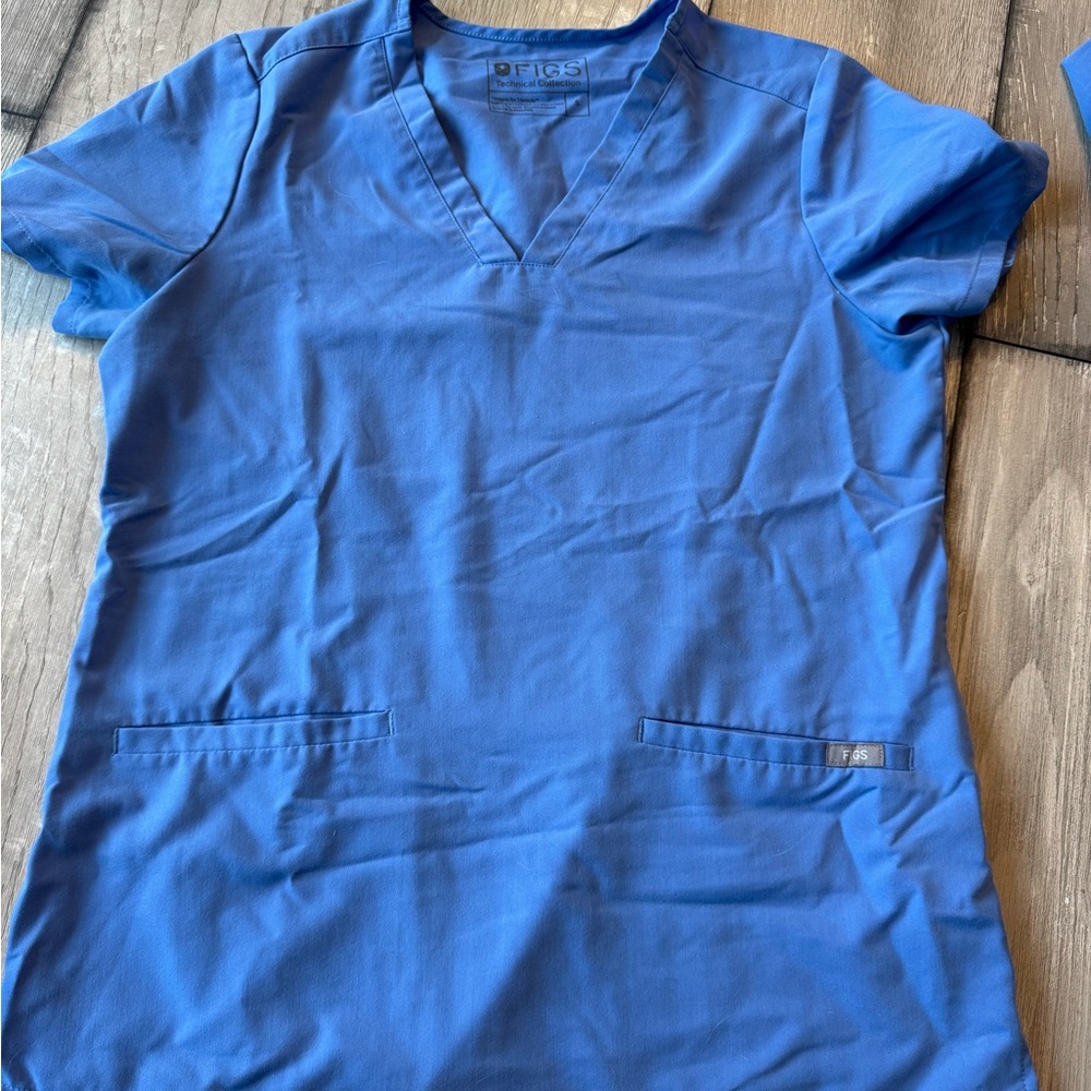 Figs Ceil Scrub Top